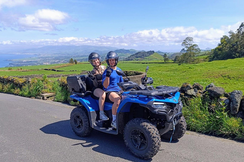 Sete Cidades : Visite d'une demi-journée en quad (ATV)1 personne à 1 quadruple