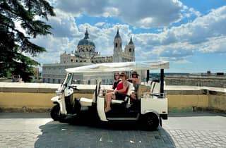 Madrid: Private Tuk-Tuk-Tour mit erfahrenem Guide und Panoramablick