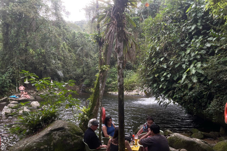 Paraty: destylarnia Engenho D'Ouro z degustacją i wodospadami