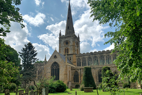 Desde Cambridge: Excursión de un día con guía a Stratford y los Cotswolds