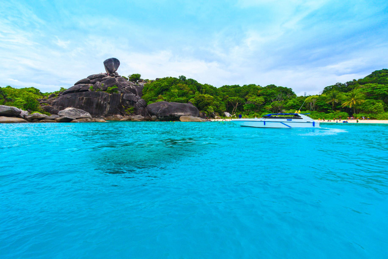 Phuket/Khaolak: gita premium in catamarano di velocità alle Isole Similan