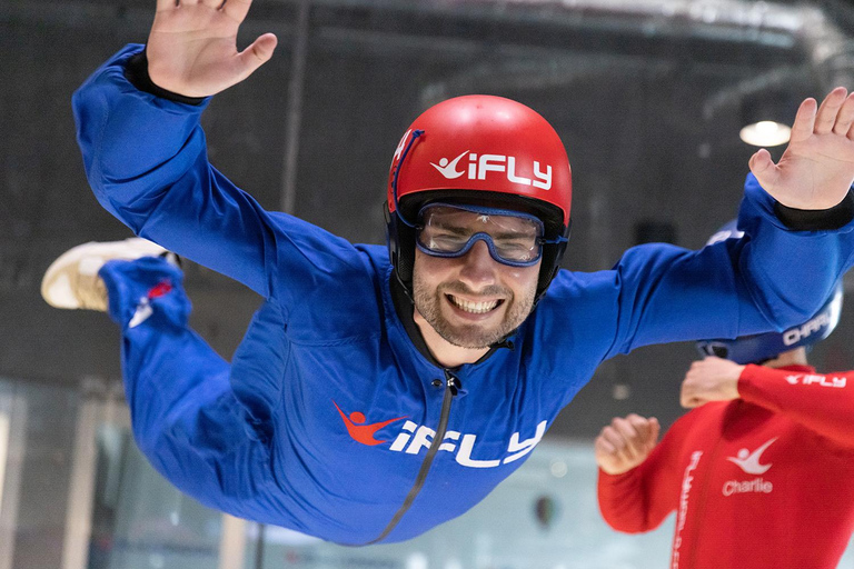 Brisbane: Indoor Skydiving Experience