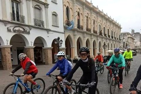 Salta: Guided City Bike Tour with Local Guide