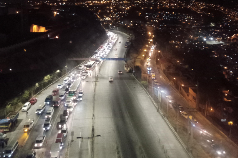 La Paz: Tour noturno com passeio de teleférico