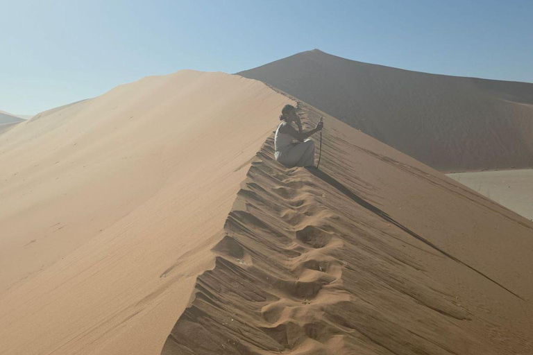 From Swakopmund: 2-Day Sossusvlei Scenic Journey (1 Night)
