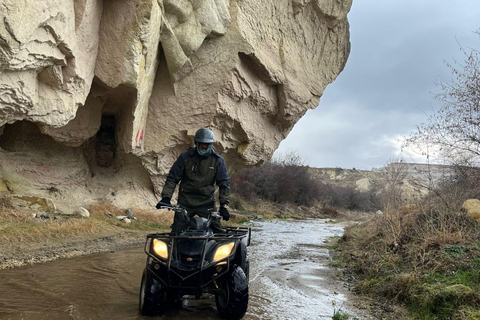 Cappadocia: safari in jeep con tour di 1 ora in ATVCappadocia: safari in jeep con tour di 1 ora in All-terrain vehicle