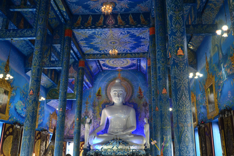 From Chiang Mai: Chiang Rai's Temples and Golden Triangle White Temple, Blue Temple, Wat Phra Keaw and Golden Triangle