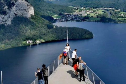 Hallstatt: Guided one day trip from Vienna (small group)