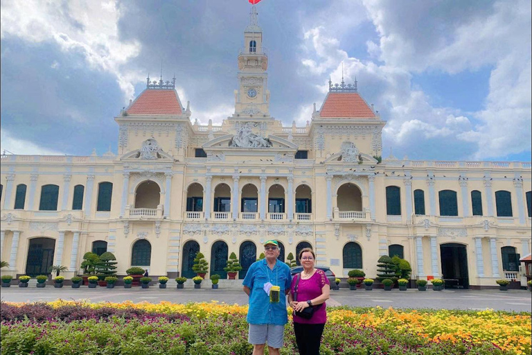 Dal porto di Phu My a Cu Chi, HCMC, Vung Tau Beach con auto privataAuto privata per Ho Chi Minh - Mercato di Ben Thanh