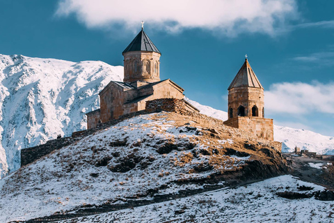 Gudauri skidort-Kazbegi privat dagsturGudauri skidort Privet dagstur