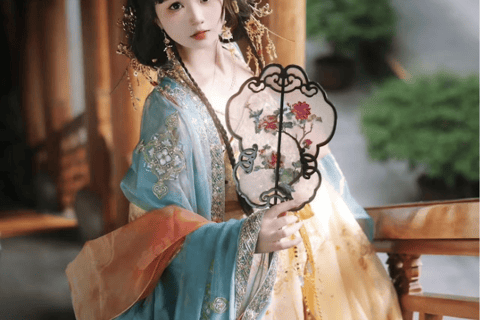 Shanghai: Hanfu Dress-up Photoshoot Experience Costume Rental Only