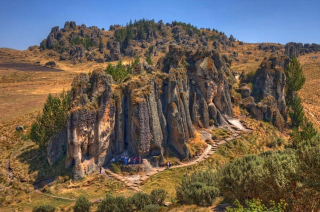 Cajamarca: Cumbemayo | Archaeological complex | Stone forest