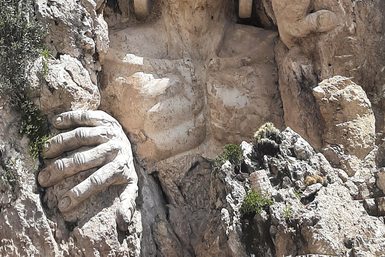 Apukunaq Tianan on a Private Quad Bike Tour