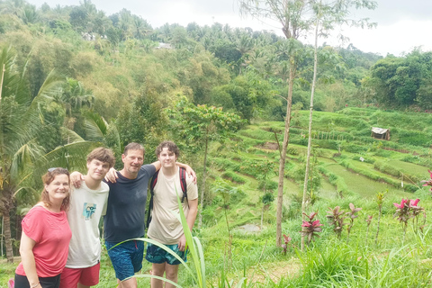 特特巴图：瀑布、香料、梯田、猴子森林特特巴图之旅、香料、瀑布、梯田、猴林