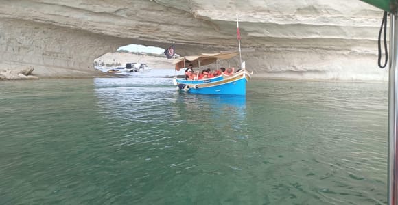 Marsaxlokk: St. Peter’s Pool, Kalanka and Hofriet Boat Tour