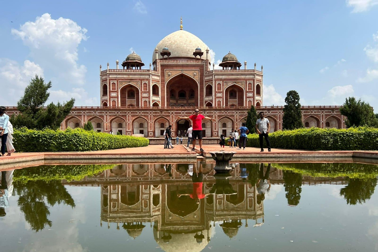 Visite privée de la vieille et de la nouvelle ville de Delhi - 4 à 8 heuresJournée complète - Old and New Delhi - 8 heures (sans entrées)