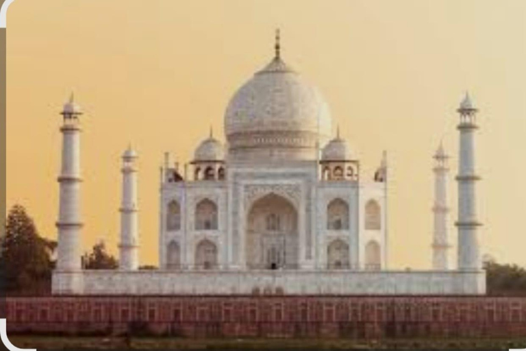 德里：阿格拉和瓦拉纳西金三角之旅