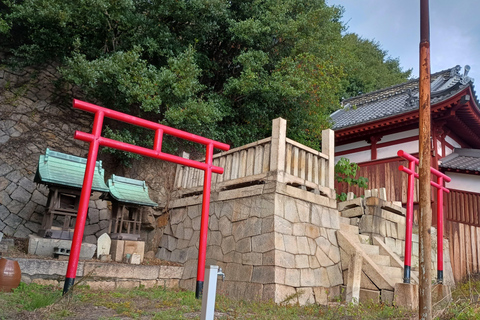 Hiroshima : Visite privée de la ville de Tomonoura Ghibli Ponyo avec chauffeur local