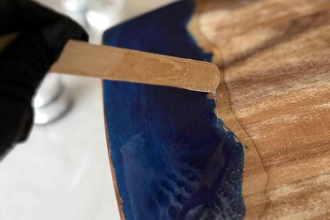 Leipzig: Resin Ocean Board Workshop with Snacks