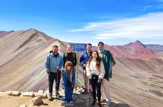 Cusco: #1 Tagestour zum Regenbogenberg & ins Rote Tal mit Mahlzeiten