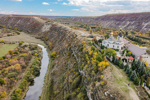 Chișinău: Old Orhei, Butuceni, and Winery Day Trip Old Orhei&Butuceni: breakfast in Safari +sunset in a winery