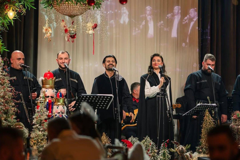 Tbilisi: Georgian Dinner, Wine & Folk Show with Pickup