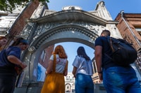 Пешеходная экскурсия Kutaisi - Housity