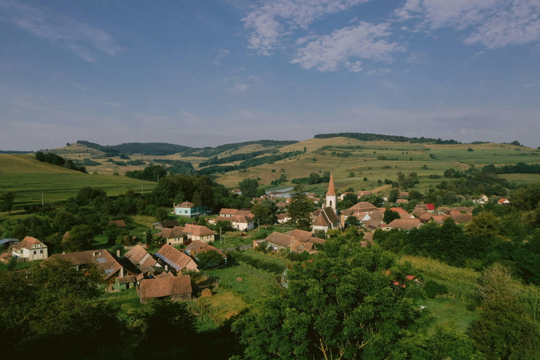 Brașov: Slow Travel Photography Tour in Saxon Villages