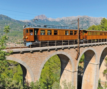 Mallorca: Full-Day Island Tour by Train, Tram, and Boat