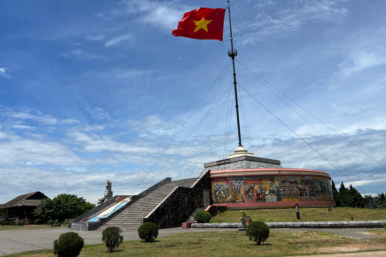 Halbtagesausflug von Hue nach Dmz mit dem Privatwagen - Besuch der Vinh Moc-Tunnel