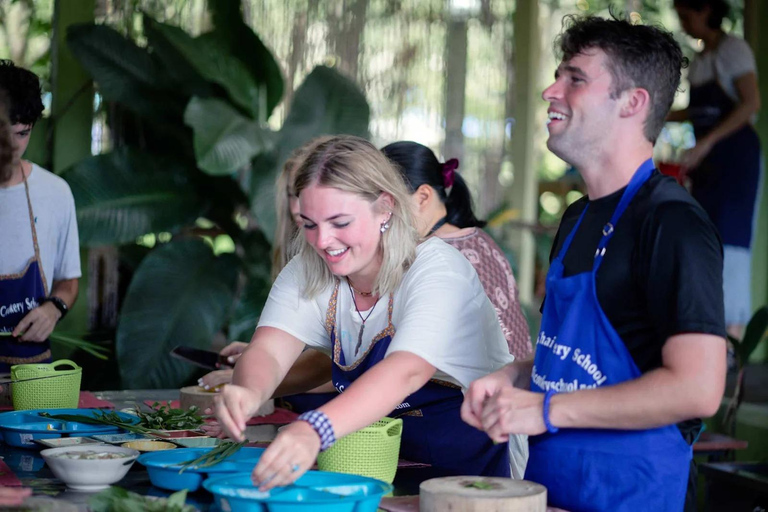Krabi: Ya Thai evening Cooking Class with Transfer in Aonang Set Menu C
