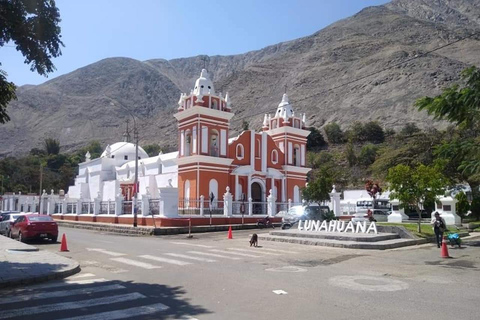 Lima: Giornata intera Lunuhuaná + Cerro Azul + Rafting