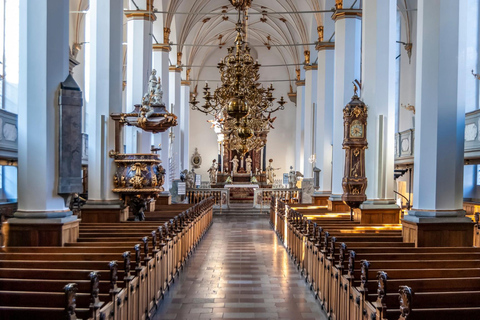 Okrągła wieża, zamek Rosenborg i zwiedzanie Starego Miasta w Kopenhadze4 godziny: Wycieczka po okrągłej wieży i zamku Rosenborg