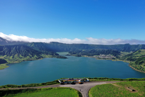 Ponta Delgada: Sete Cidades Jeep Tour