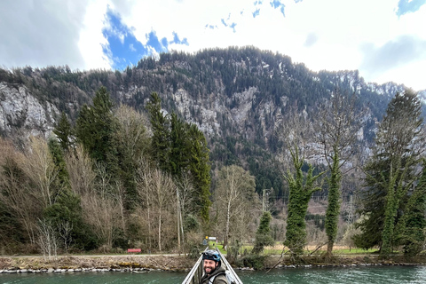 Interlaken: E-Bike Rental with Helmet and Lock