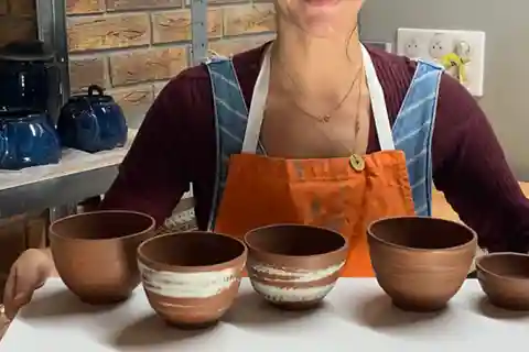 Biarritz: Pottery Workshop with Virginia