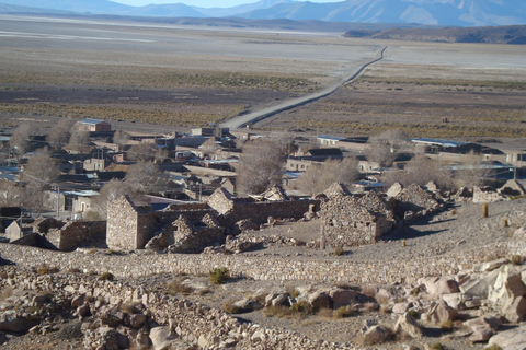 San Pedro de Atacama: Salar Uyuni - Sajama - La Paz. 5D/4N