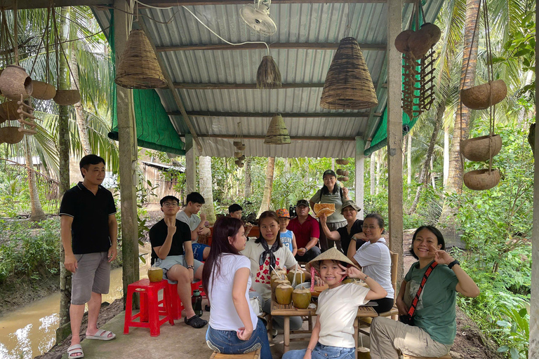 Ben Tre: 2-Day Truly Local Experience in Giong Trom Departure from Ben Tre