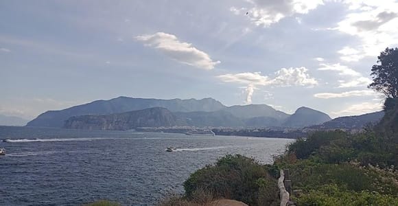 Hidden Paradise Tour to Regina Giovanna & Roman Villa