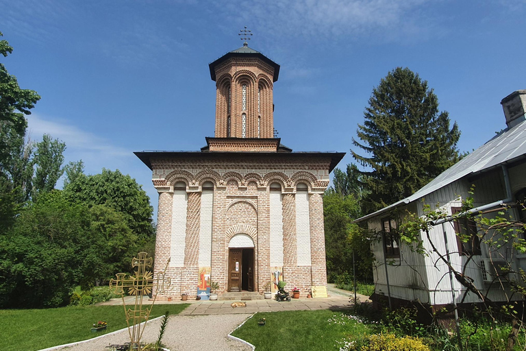 Desde Bucarest: tour de 14 días por Rumanía, Moldavia y TransnistriaOpción estándar