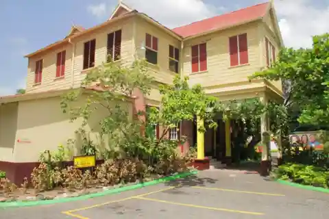 Bob Marley Guided City Tour