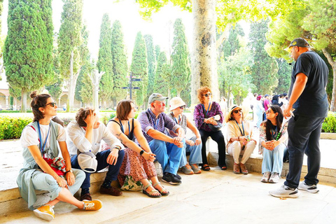 Topkapi Palace Guided Tour with Harem & Skip-the-Line Entry