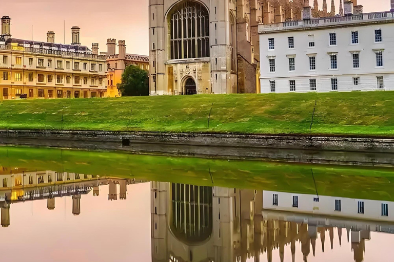 Classic British Journey: 7-Day Escorted Tour from London