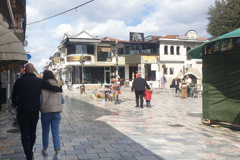 Ab Tirana: 2-tägige Tour durch Nordmazedonien und den Kosovo