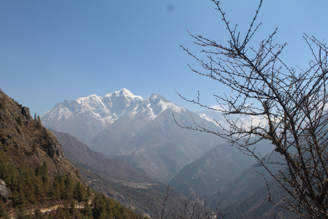 Lukla: 11-Day Everest Base Camp Trek from Lukla with Guide