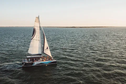 Saint-Martin-de-Ré : Sunset Catamaran Cruise (2h00)