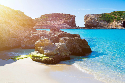 Malta: Veerboot heen en terug naar Comino Blue Lagoon met Gozo OptieVan Marfa: Marfa-Comino-Blauwe Lagune-Marfa