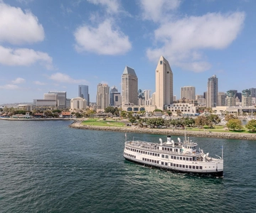 San Diego: City Cruises Harbor Sightseeing Cruise