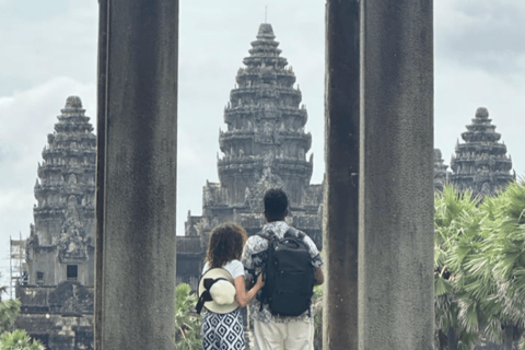 Siem Reap Angkor Wat: tour in jeep all&#039;alba a Srah Srang