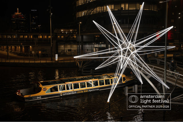 Amsterdam: German Light Festival cruise + unlimited drinks
